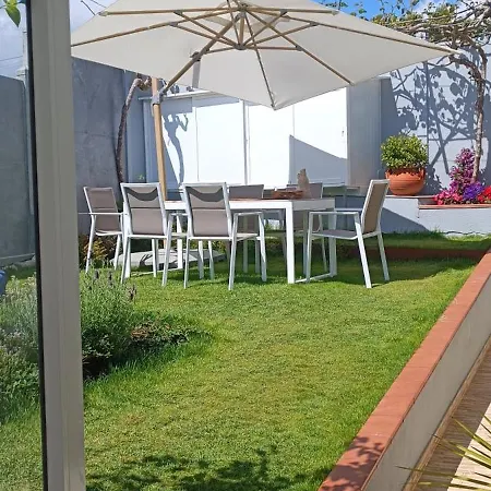El Jardin Y Mar *